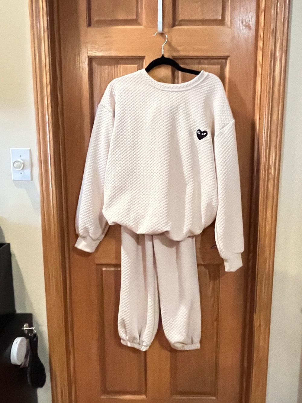 Cream Play Matching sweatshirt and pants set